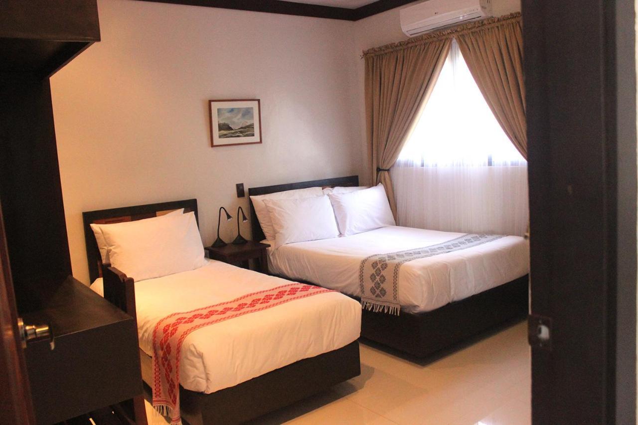 Veranda Hotel Paoay Esterno foto